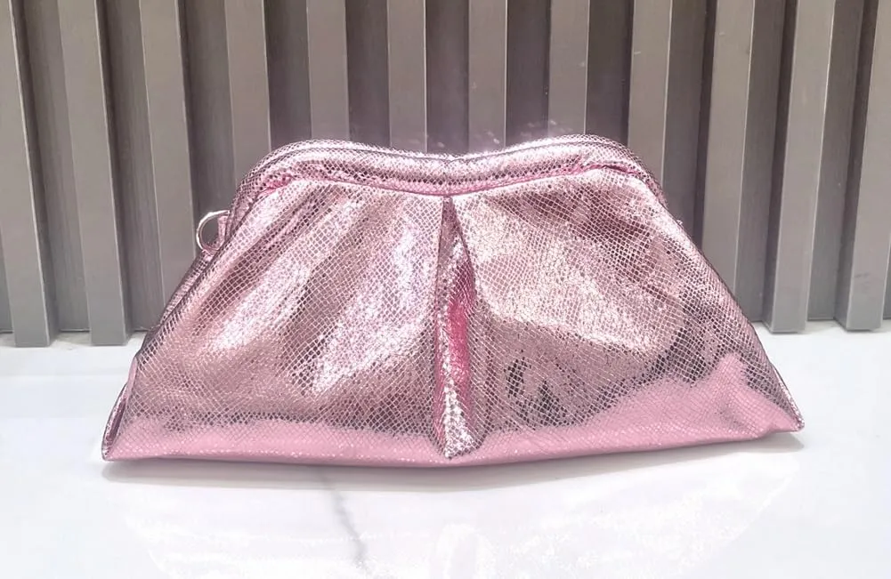 Clutch Purses Women 2025 Trendy Pleated Evening Handbags Chain Shoulder Crossbody Bags for Weddings, Proms, Cocktail