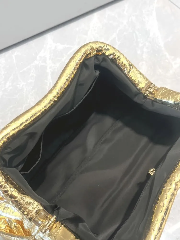 Clutch Purses Women 2025 Trendy Pleated Evening Handbags Chain Shoulder Crossbody Bags for Weddings, Proms, Cocktail