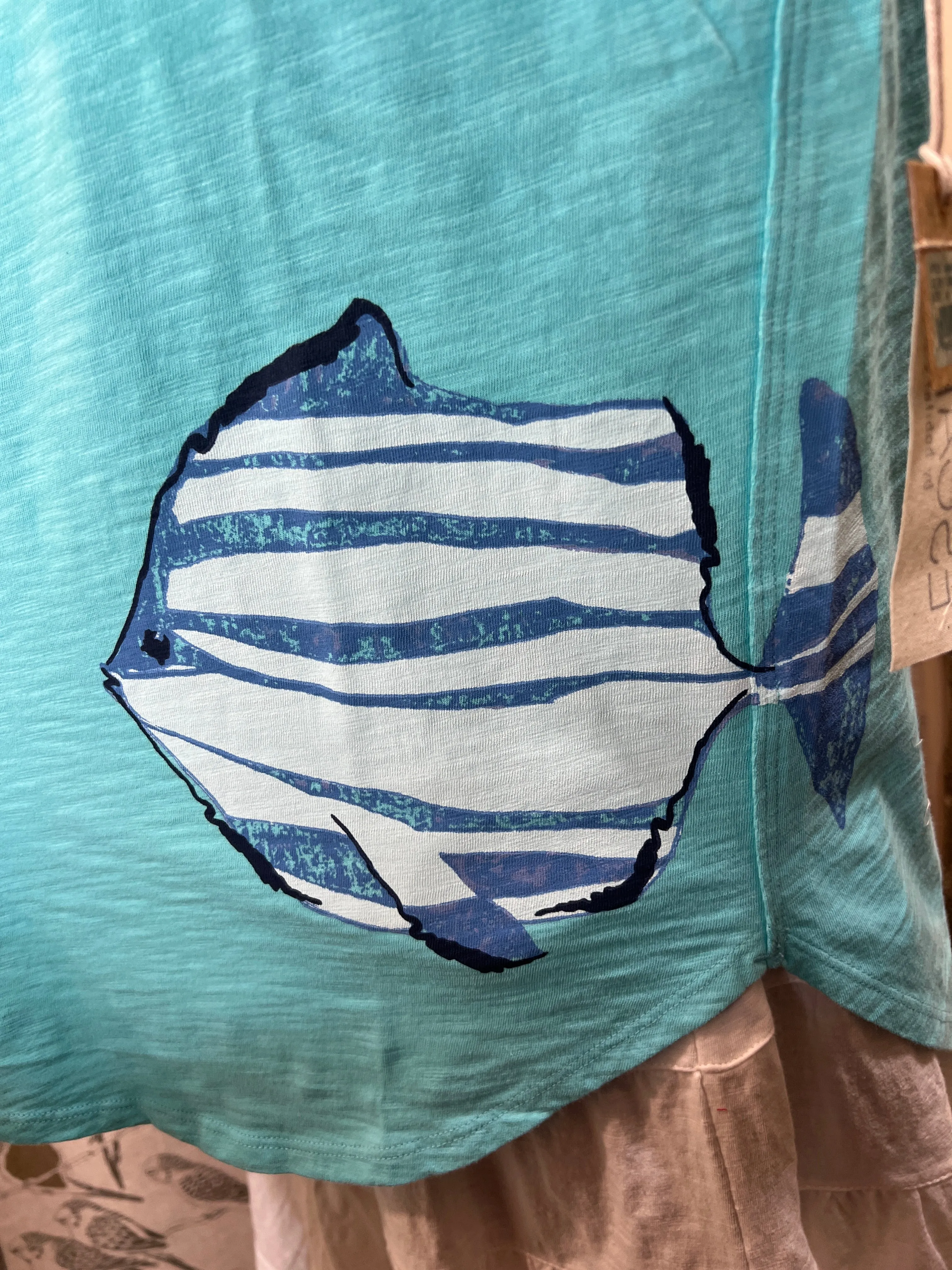 Hi-Lo Destination Star Fish 3/4 Sleeve Tee by Escape