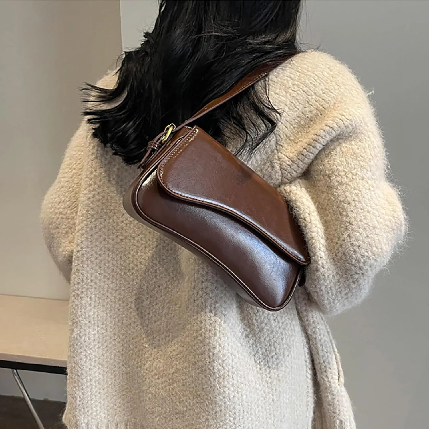 Shoulder Bag for Women Y2K Purse Vegan Leather Hobo Handbags Clutch Saddle Bag with 2 Removable Straps Tote Bag